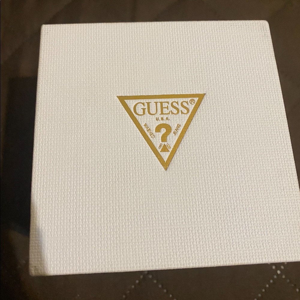 New Mens Guess Watch - Picture 5 of 5